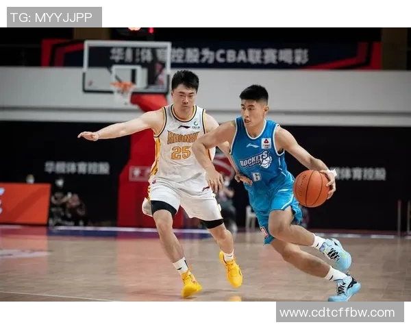 武汉篮球队与南京篮球队耐力较量的赛后分析与反思